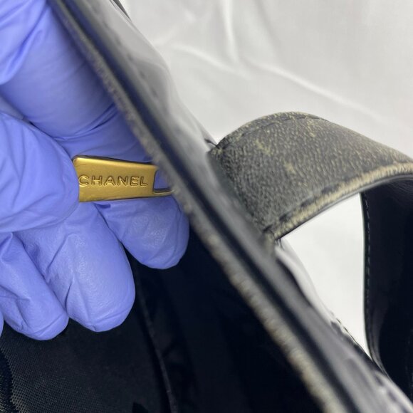 Chanel Triple Coco Mini Tote Handbag - Black Enamel, Made in Italy - Picture 8 of 16